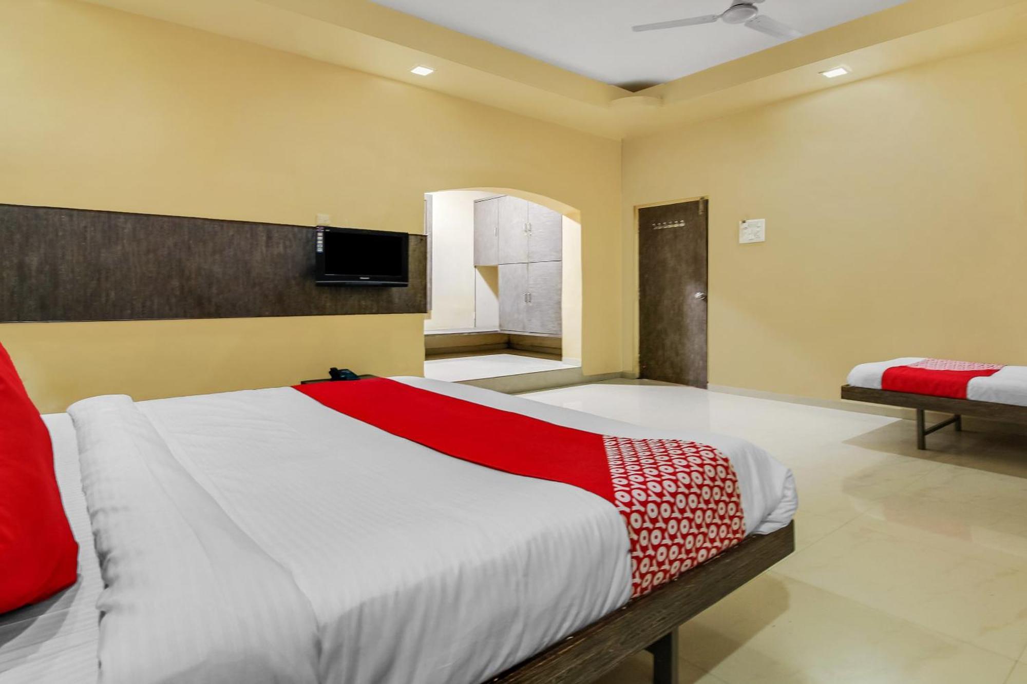 Hotel O Priyanka Residency Solapur Luaran gambar